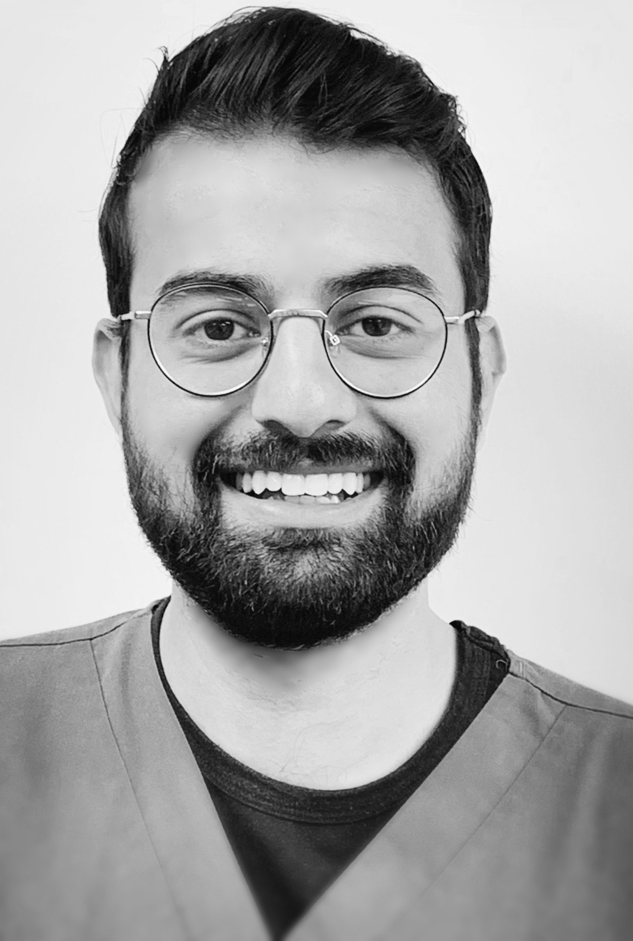 Dr. Rajpreet Sidhu, dentist at Oraco Dental