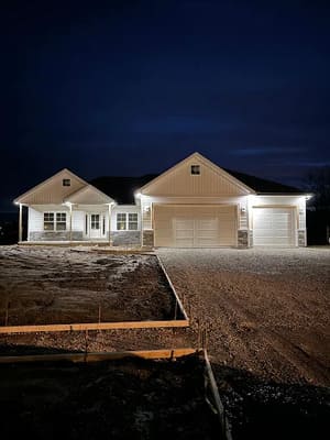 {{ custom_values.service_3 }} in {{custom_values.area_3})