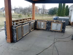 {{ custom_values.service_1 }} in {{custom_values.area_2})