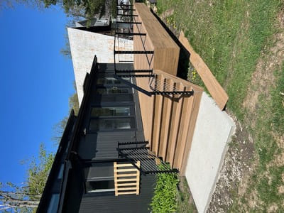 {{ custom_values.service_3 }} in {{custom_values.area_2})