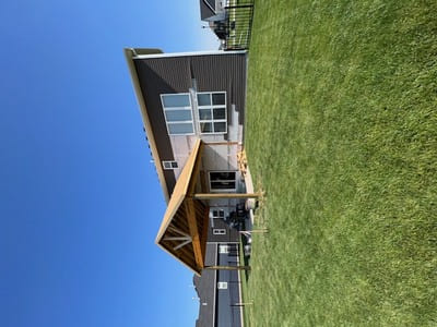 {{ custom_values.service_3 }} in {{custom_values.area_3})