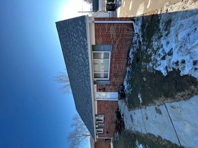 {{ custom_values.service_2 }} in {{custom_values.area_2})