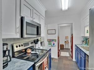 {{ custom_values.service_4 }} in {{custom_values.area_2})