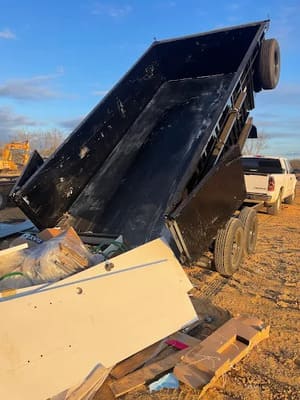 {{ custom_values.service_3 }} in {{custom_values.area_3})