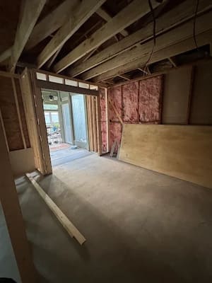 {{ custom_values.service_3 }} in {{custom_values.area_3})