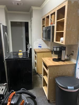 {{ custom_values.service_3 }} in {{custom_values.area_3})