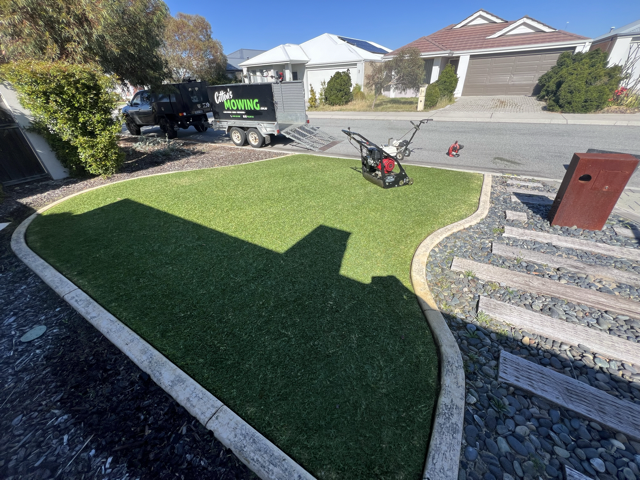 A lawn looked after year round by Cotton's Mowing