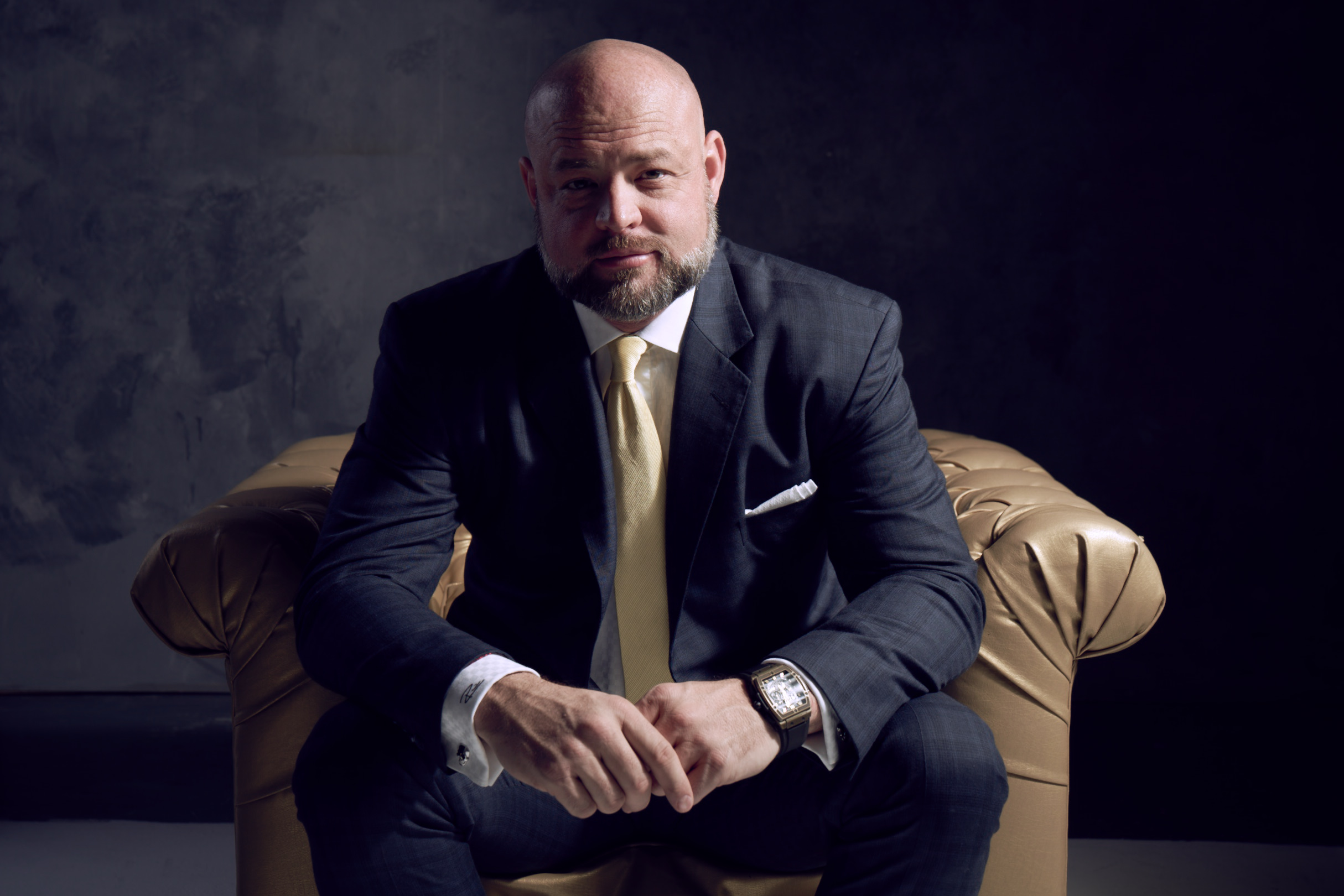 Rondi Lambeth, financial strategist and entrepreneur
