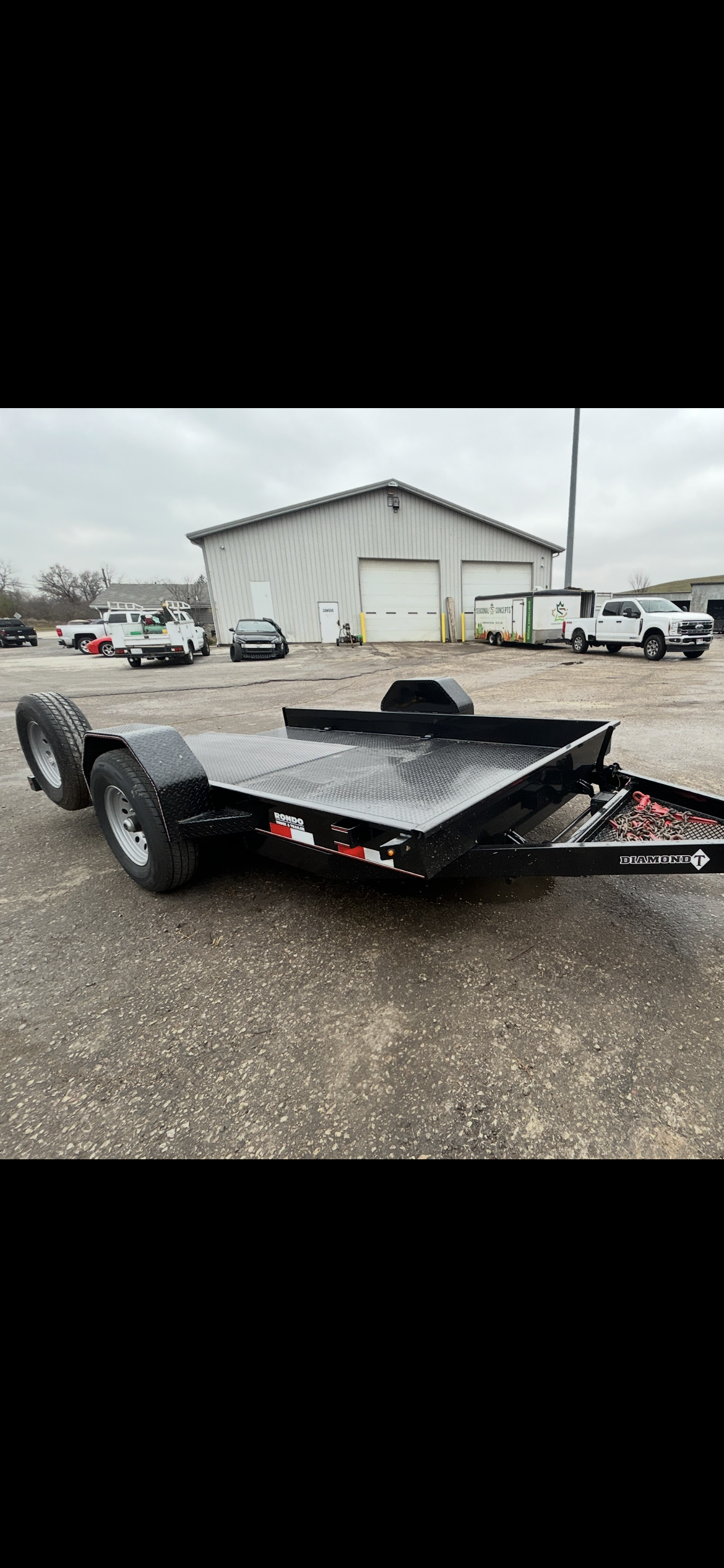 Tilt trailer rental in South Elgin, IL