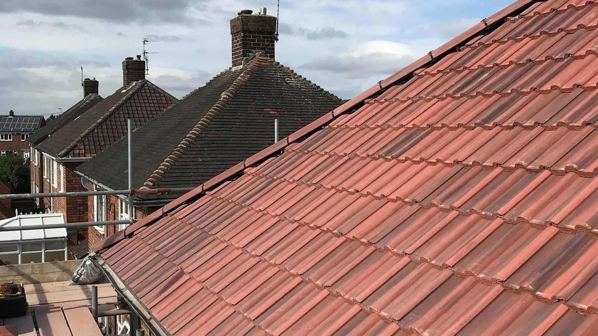 New Roofs & Re-Roofing — Guaranteed Work by LA Roofing