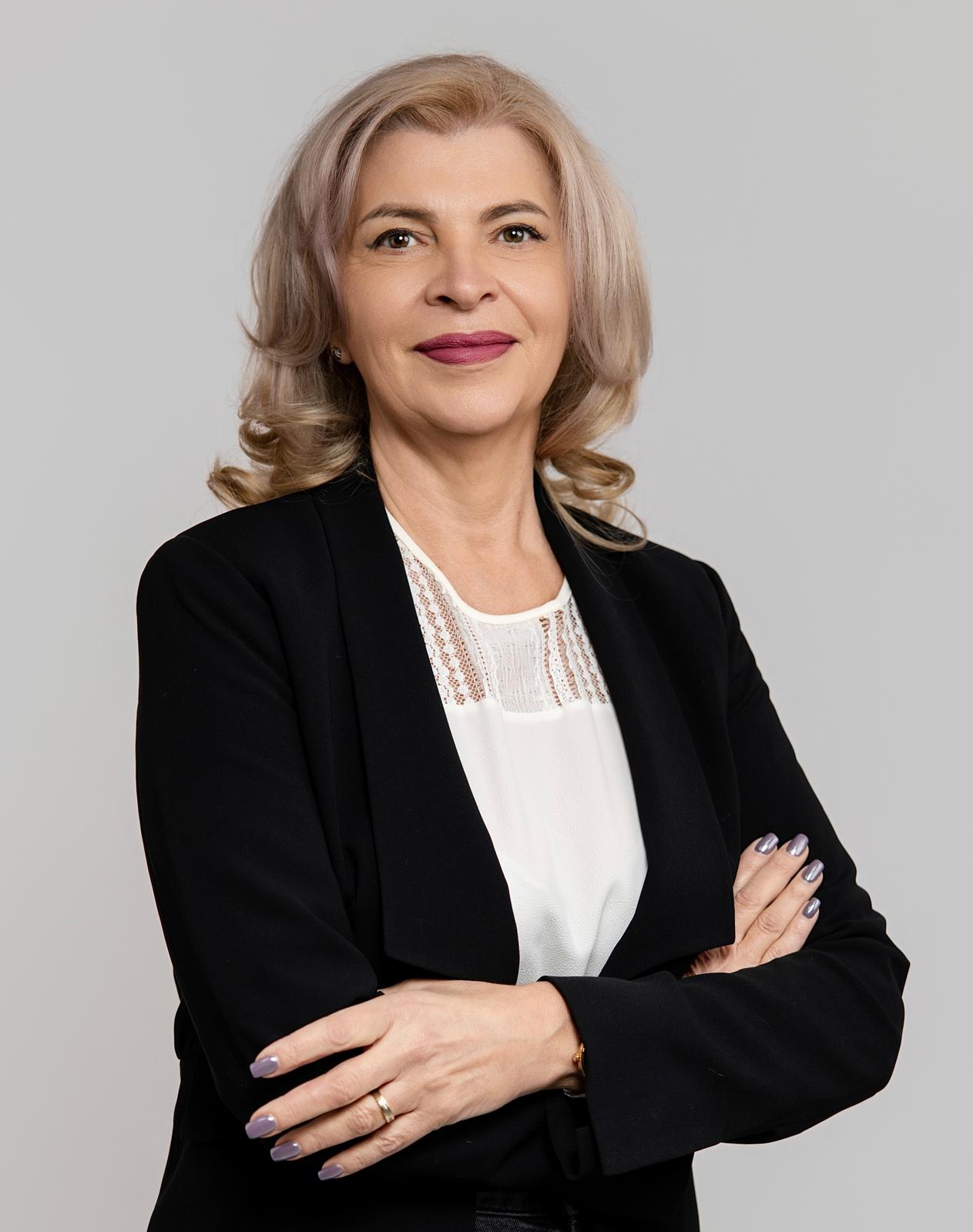 Monica Șutea, broker de credite și consultant financiar