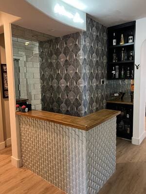 {{ custom_values.service_2 }} in {{custom_values.area_3})