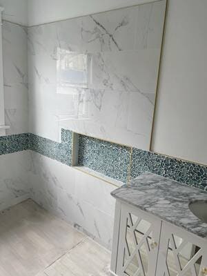 {{ custom_values.service_3 }} in {{custom_values.area_3})