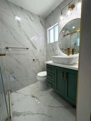 {{ custom_values.service_1 }} in {{custom_values.area_2})