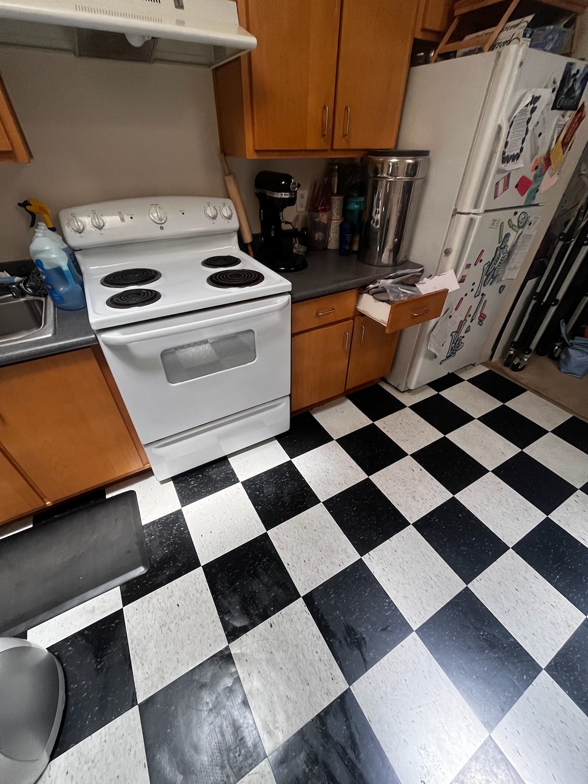 After bathroom deep cleaning service