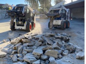 {{ custom_values.service_4 }} in {{custom_values.area_4})