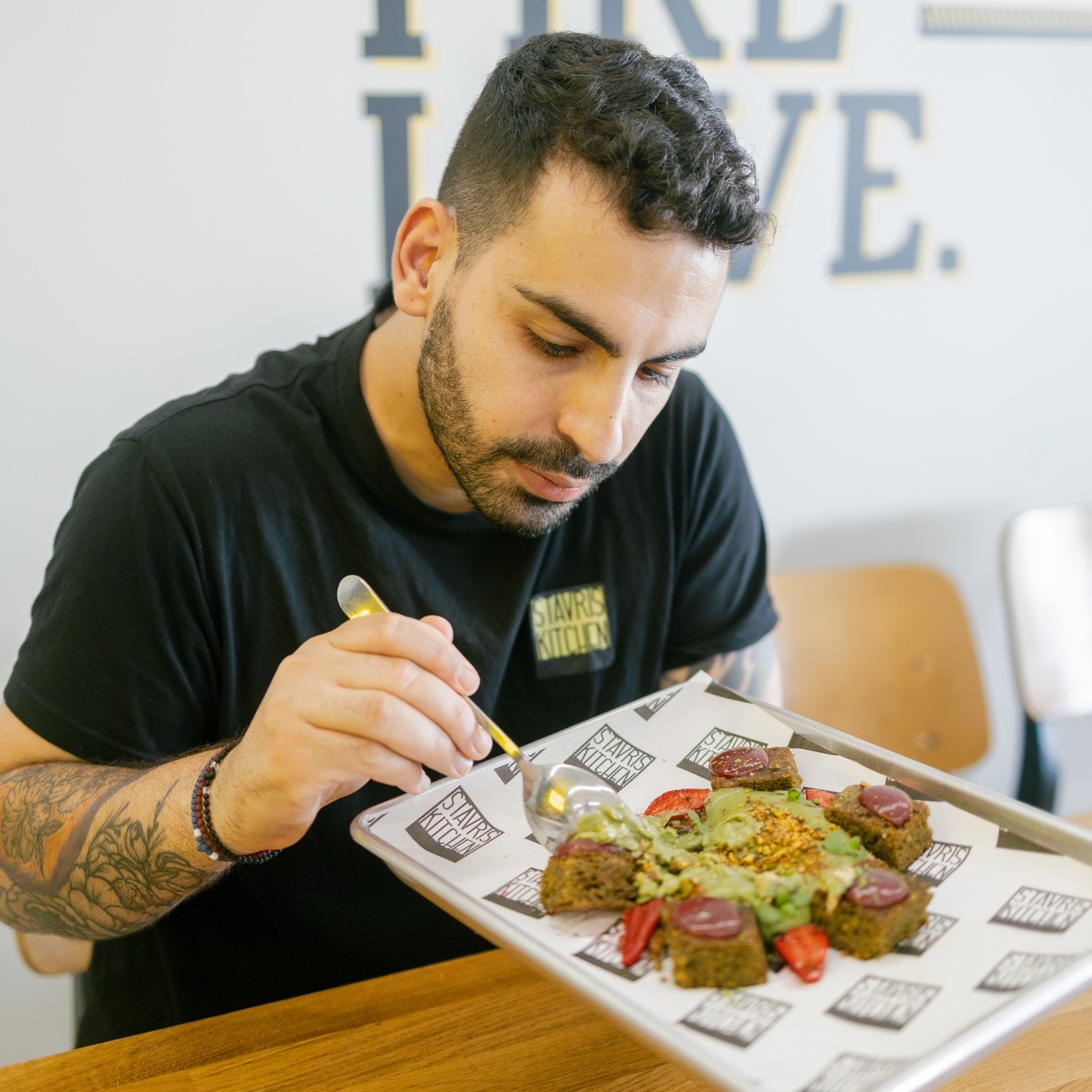 stavris kitchen restaurant in larnaca, best food in larnaca