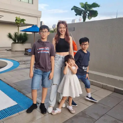 Grace 的家庭合照