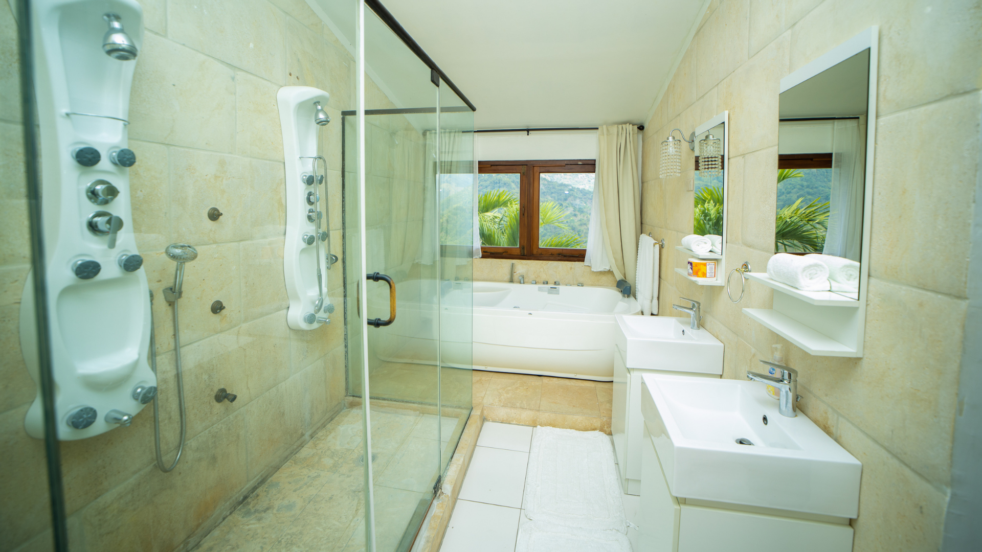 Unit 9 Master Bathroom