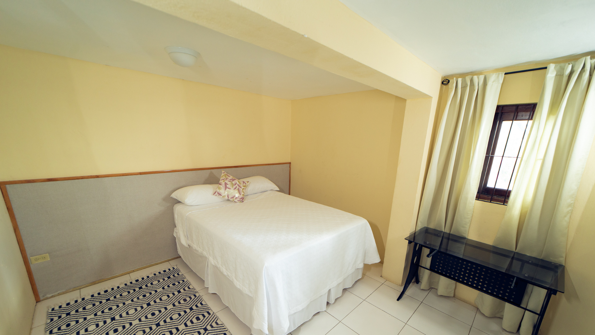 Unit 9 Room 4