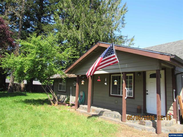 Park-Like Setting 365 SE Myrtle Mill City Oregon 2 bed 2 bath