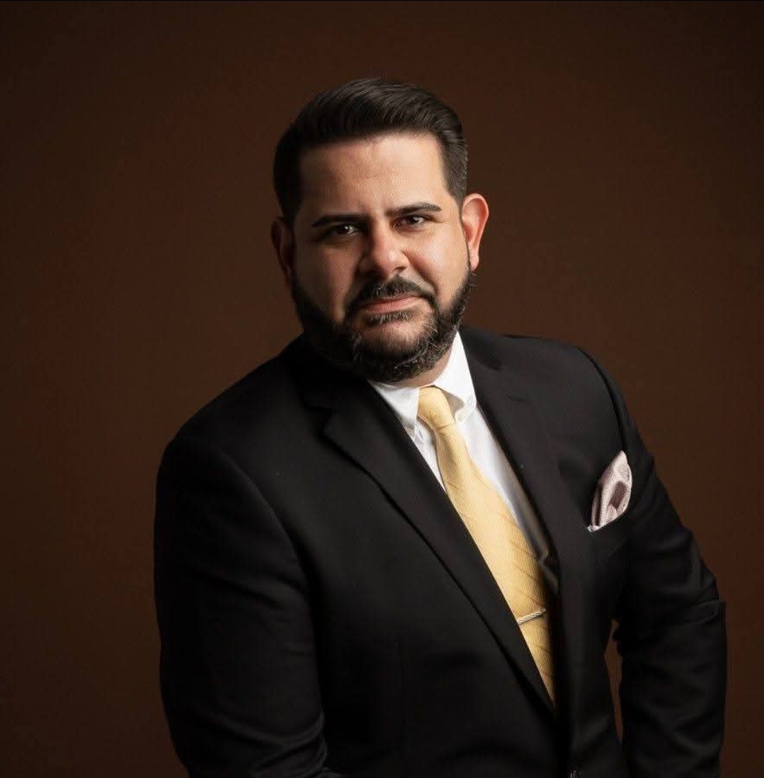 Sergio Cardona, Trichology educator