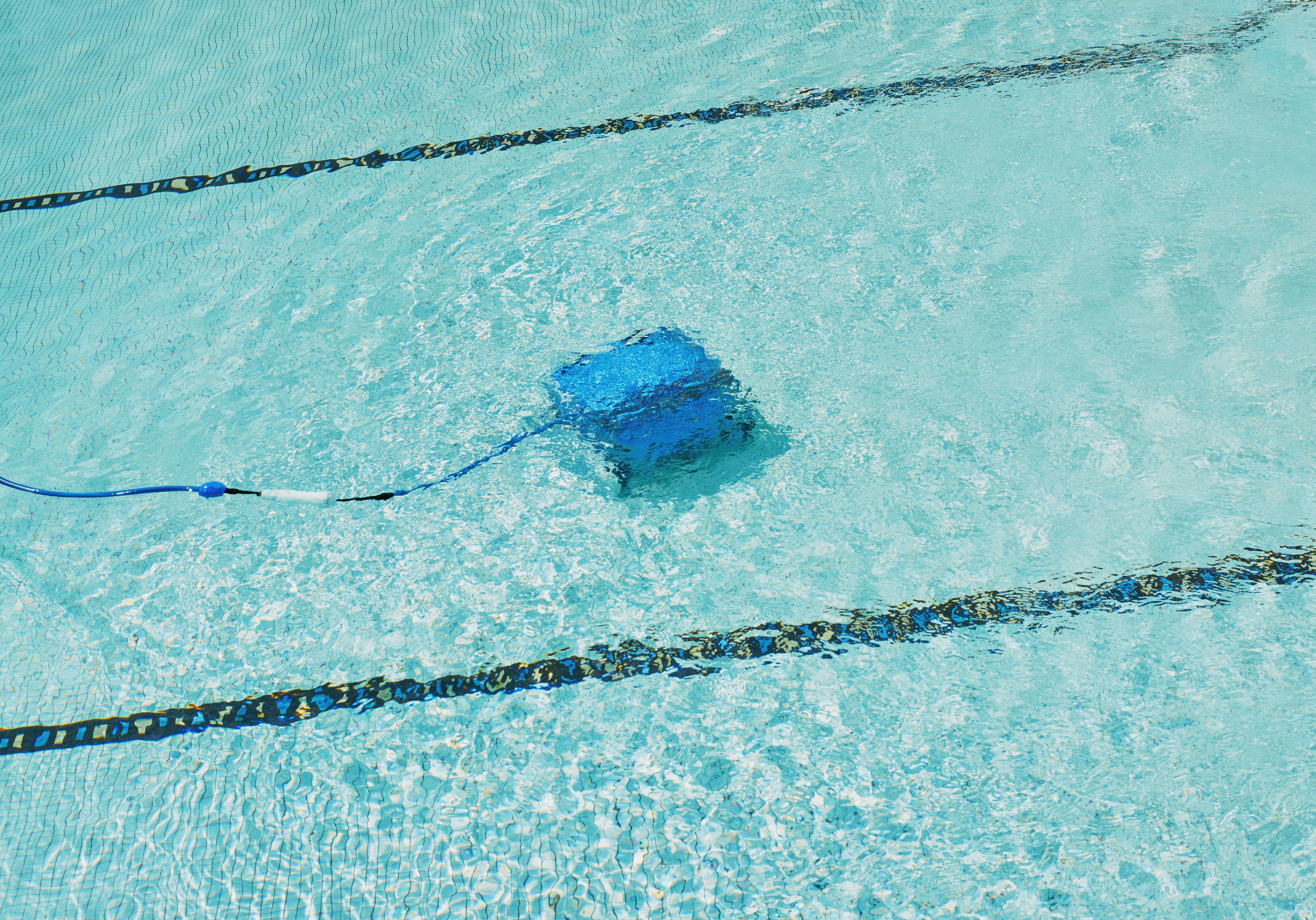 yorba lina pool cleaning