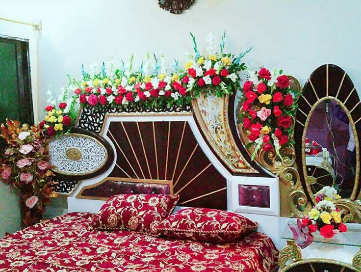 woman wearing pink fitted cap in city