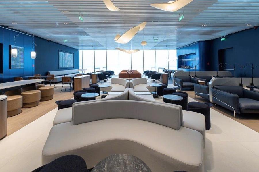Aegean Lounge Larnaca International Airport, photograph 3