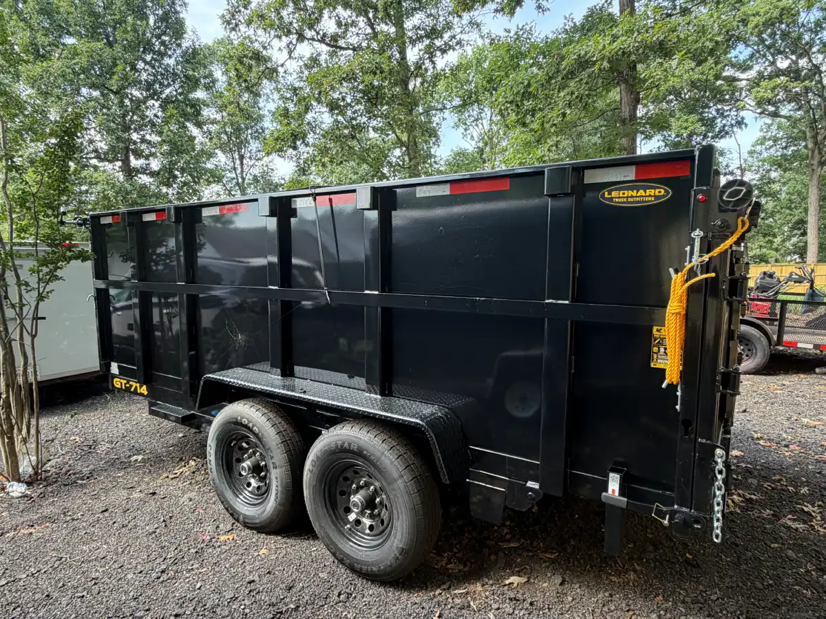 Dump trailer rental near Leesburg, VA