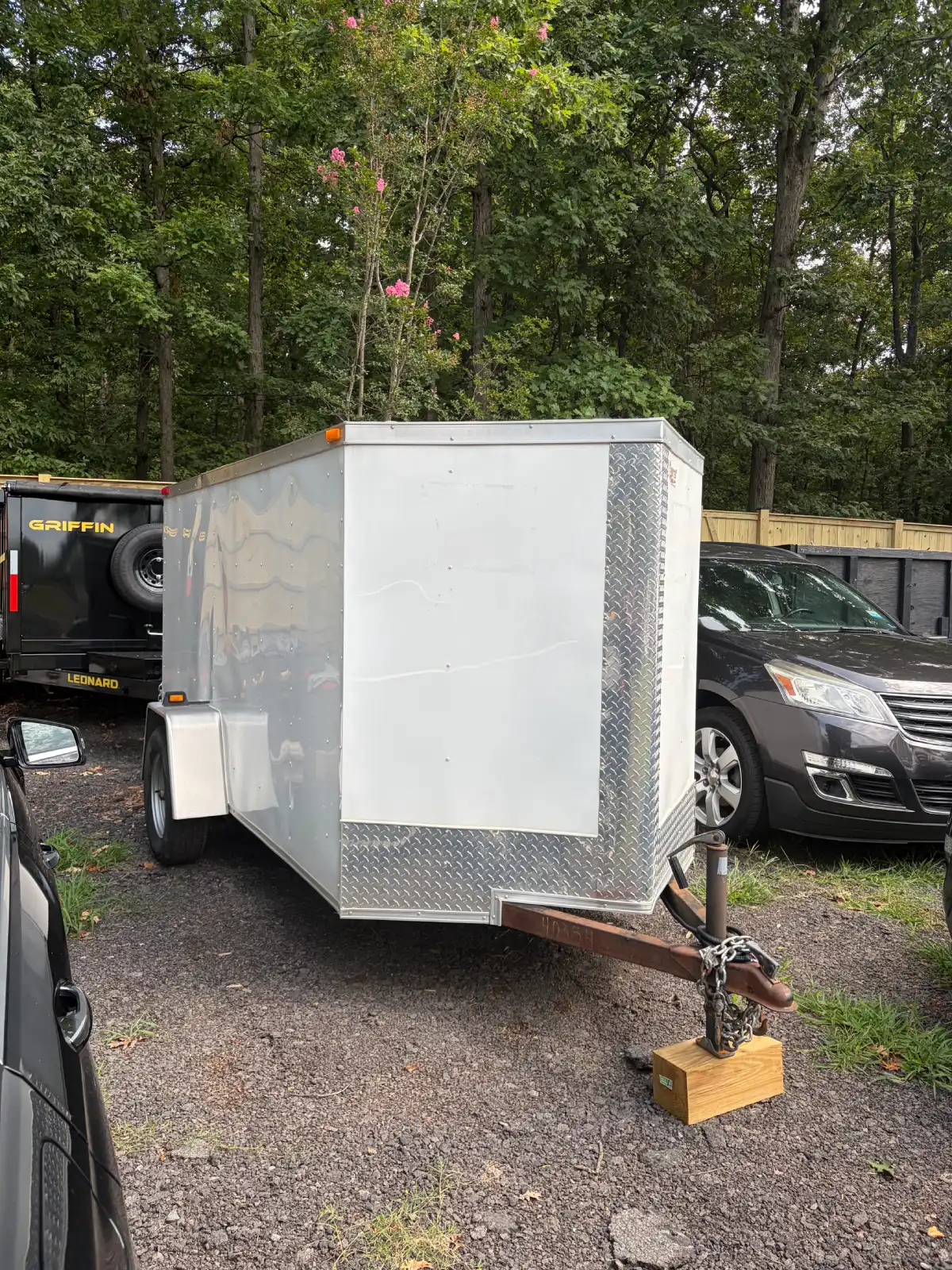 Enclosed trailer rental near Leesburg, VA