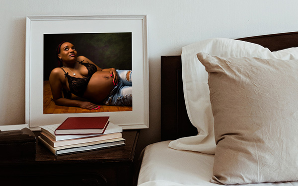 Maternity photograph in your room