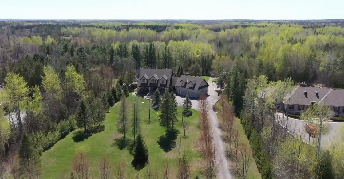 Ironstone Court Stittsville homes — premium neighbourhood near BTB