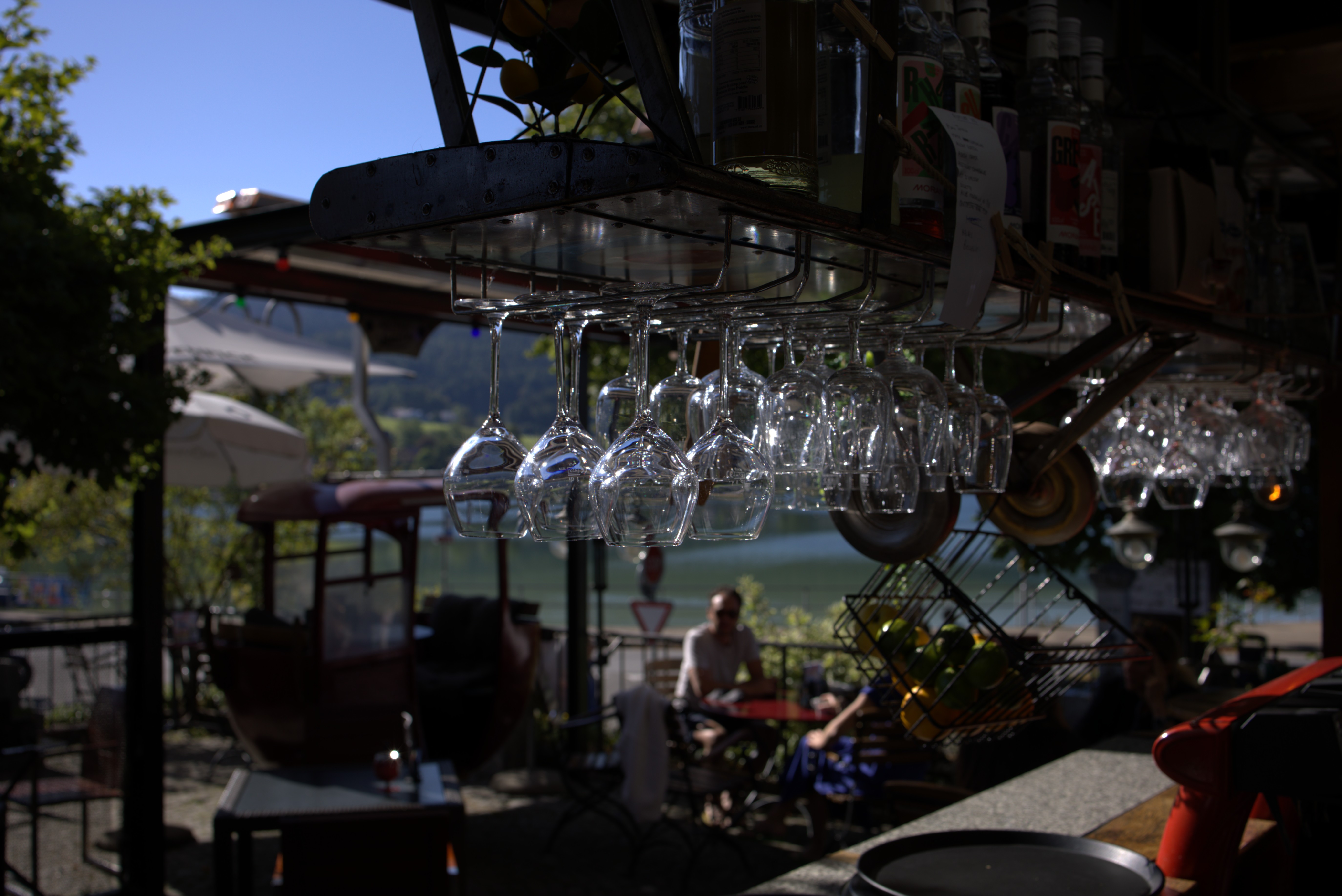 Terrasse du restaurant avec vue sur le Lac de Joux