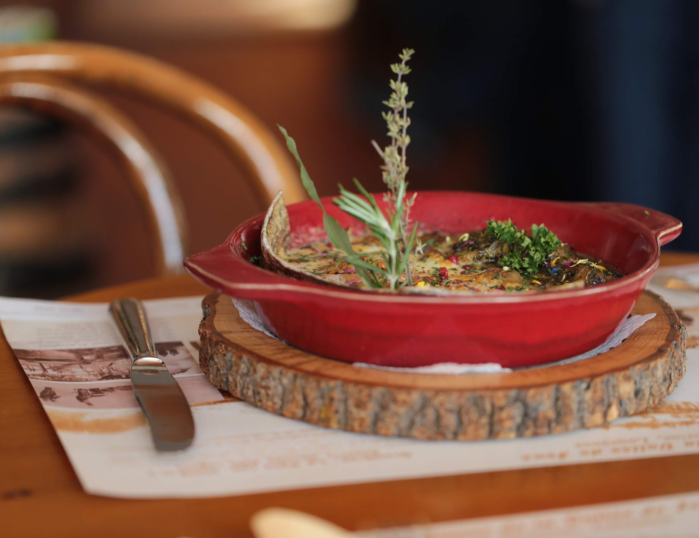 Entrée gourmande servie à l’Hôtel de la Truite