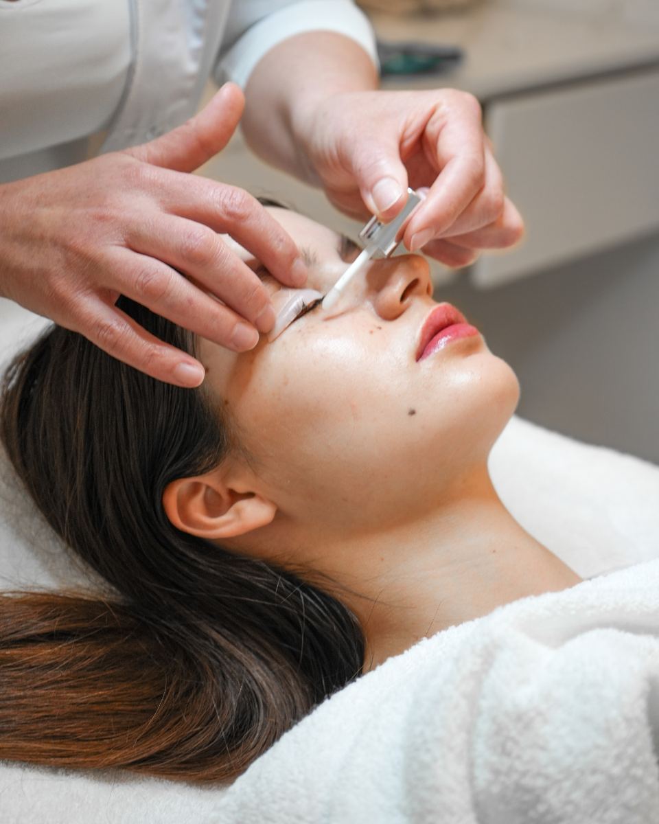 lash-lifting