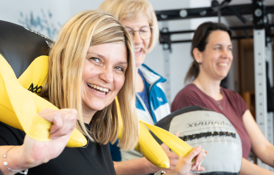 Selbstbewusste Frau in ihren 40ern