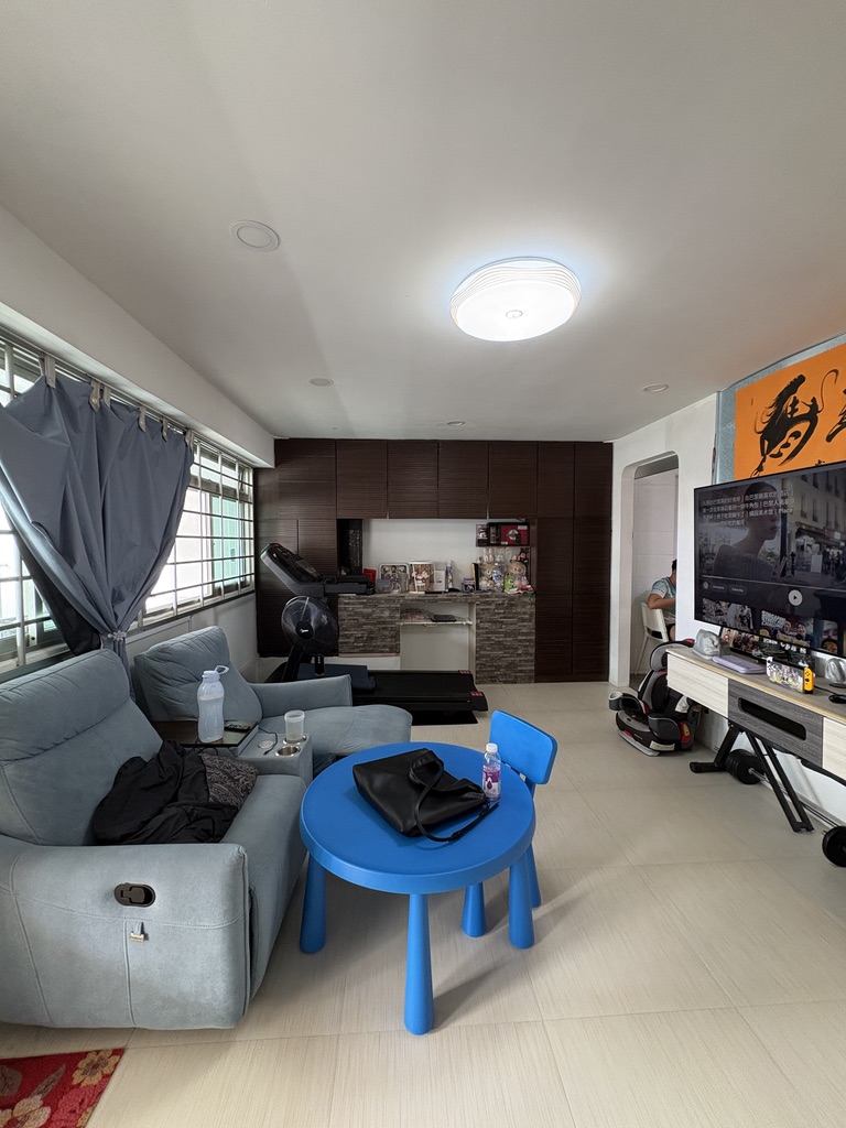 Living room before staging