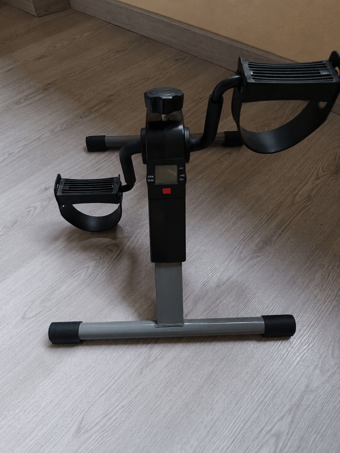 تجربة عميل تونسي مع mini pedal exerciser