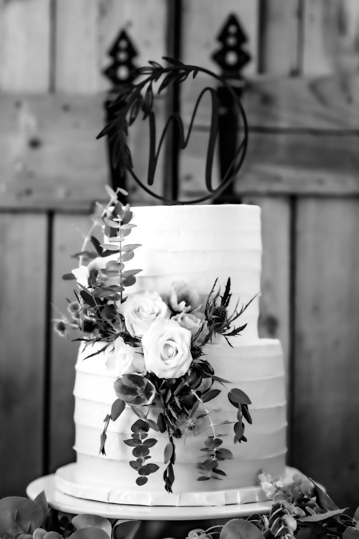 Wedding Cake at Salish Lodge in Snoqualmie.