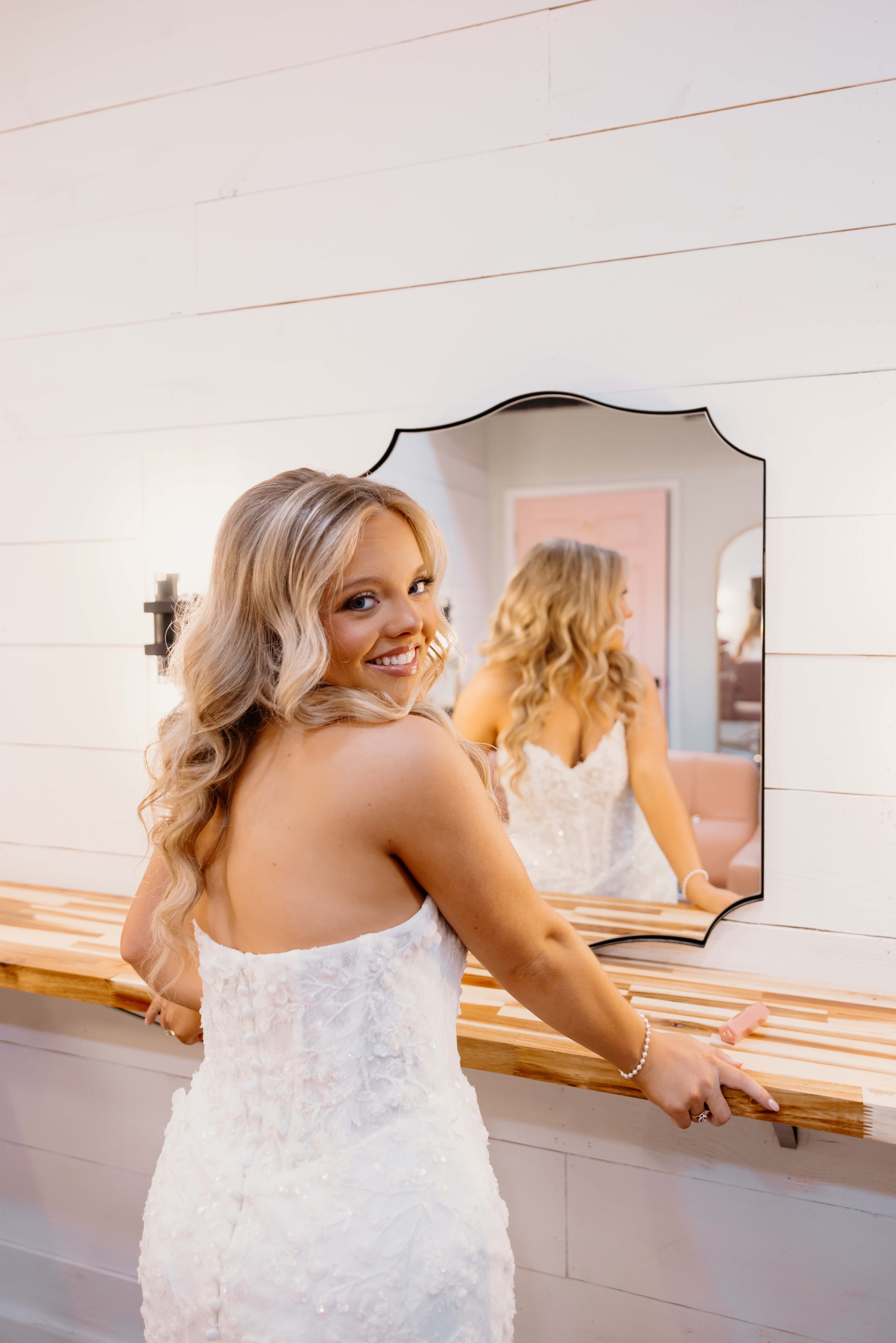 The bridal suite at Lakeside Lodge