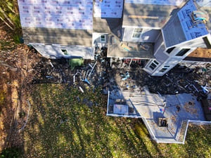 {{ custom_values.service_1 }} in {{custom_values.area_4})