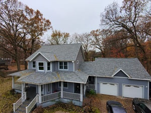 {{ custom_values.service_4 }} in {{custom_values.area_7})