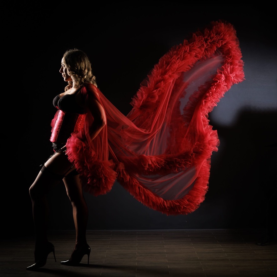 Courtesan Energy: Seduce Yourself First