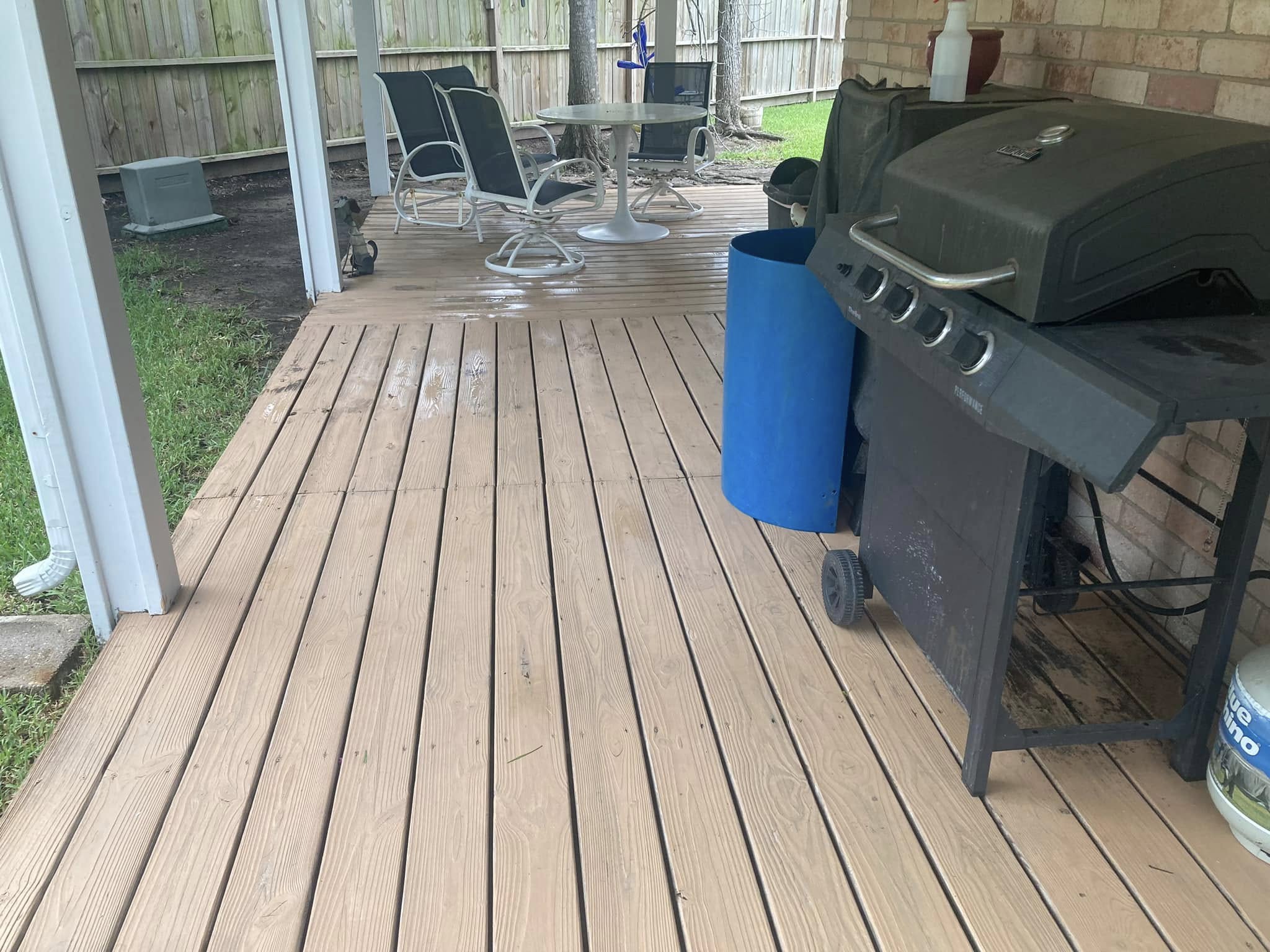 Weathered deck surface before cleaning with gray oxidation