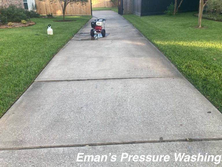 Pressure-washed driveway with uniform, streak-free finish