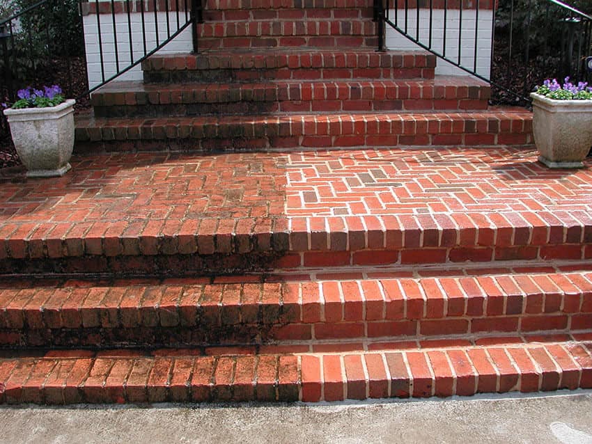 Clean brick exterior after specialized low-pressure cleaning