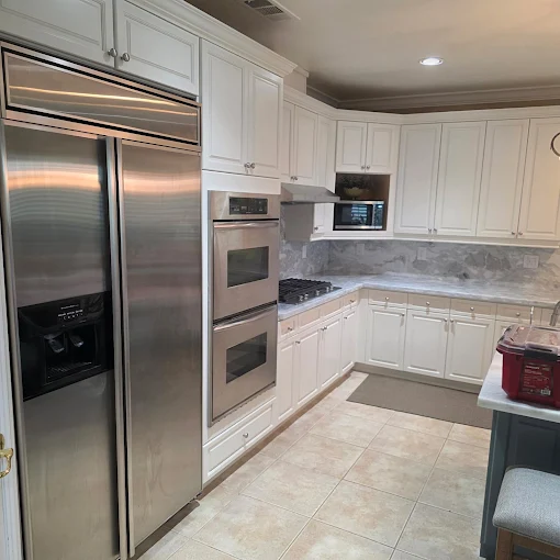 Custom cabinets and countertop installation Tulare County