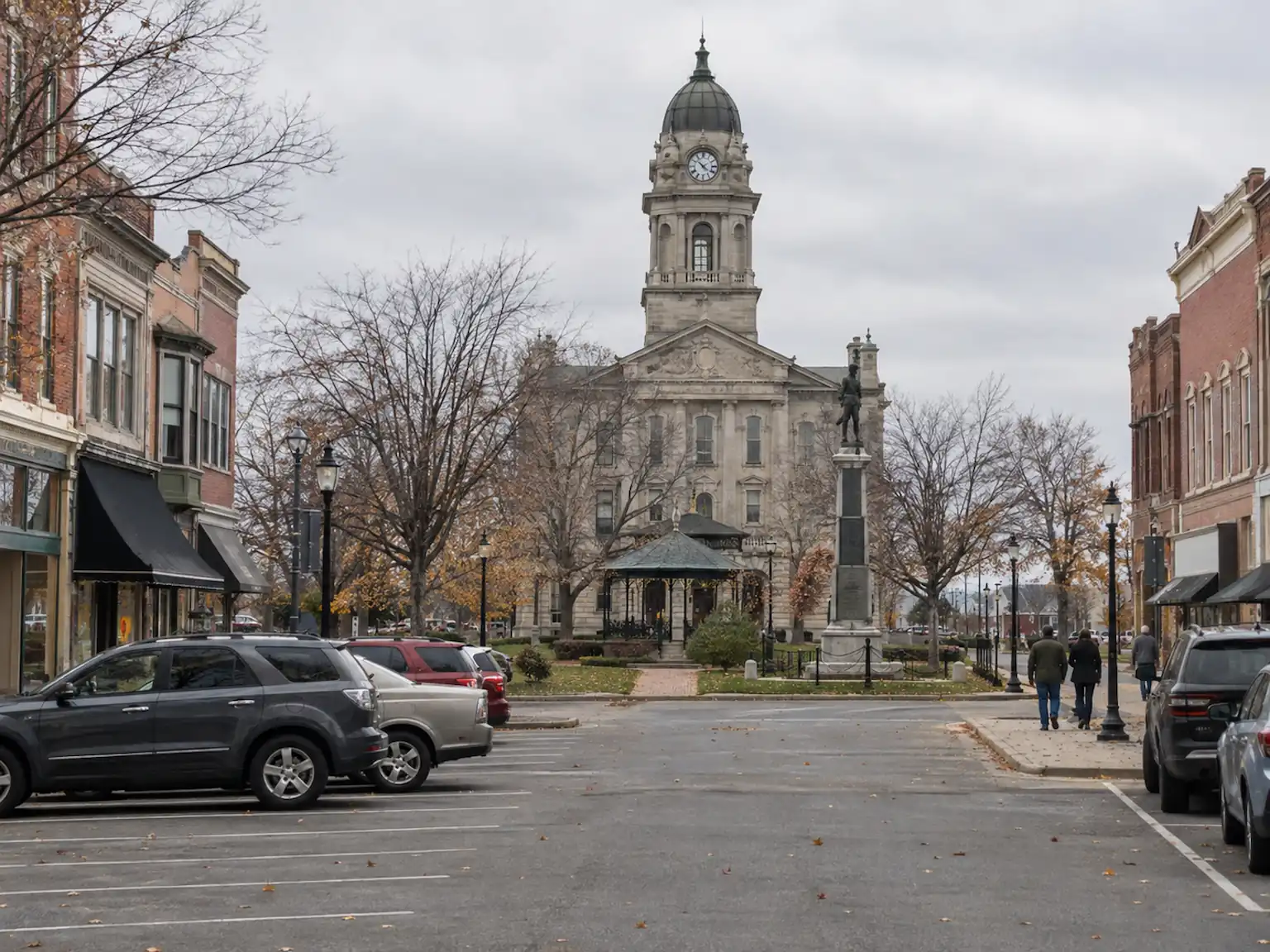 Historic county courthouse and downtown square in Elyria, Ohio on an overcast autumn day
