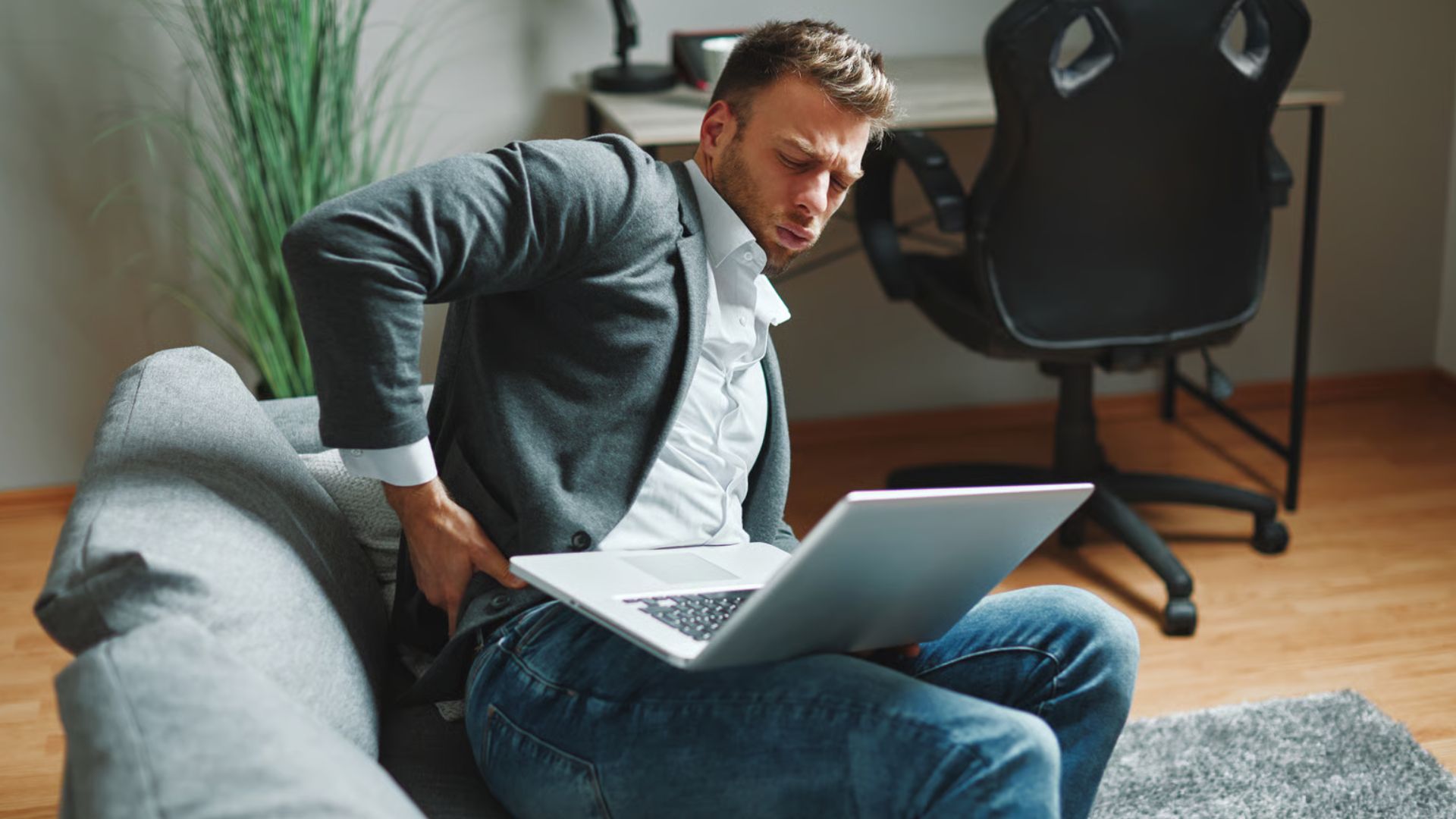 Pain that gets worse when you sit